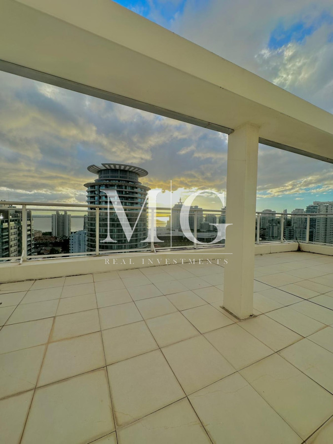 Apartamento ID.253 - Venta Penthouse zona Chiverta con vista directa al mar