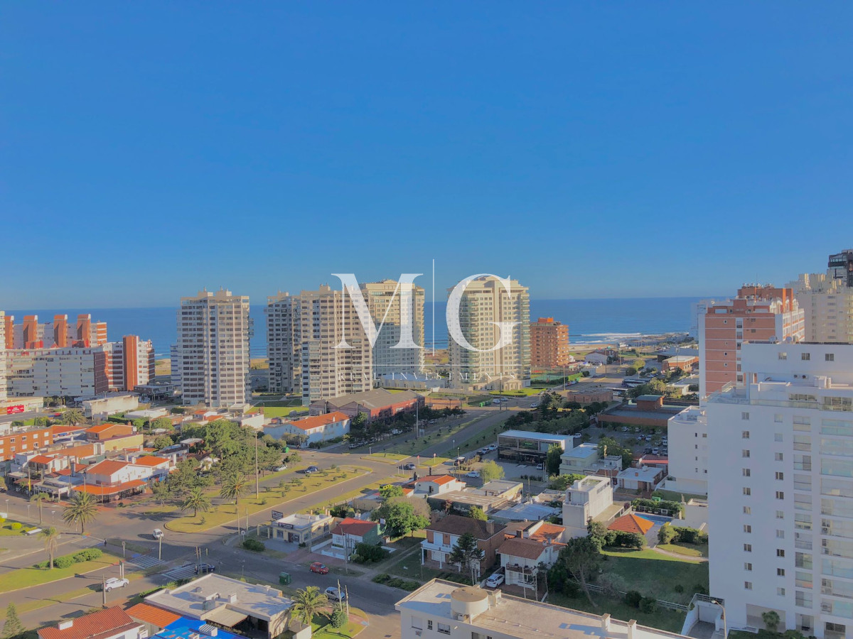 Apartamento ID.172 - Apartamento en Mansa 3 dormitorios con vista directa al mar 
