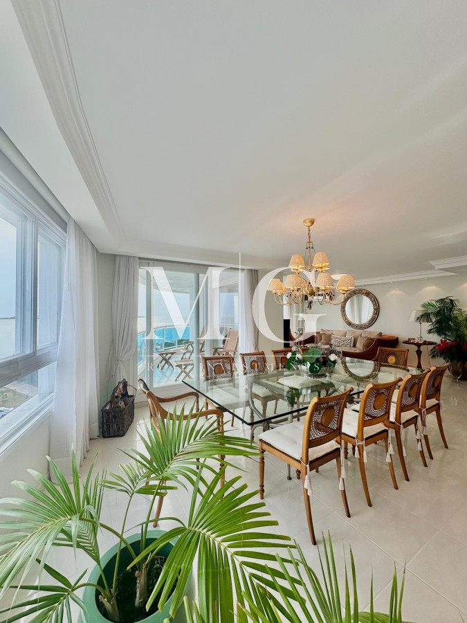 Apartamento ID.892 - MILLENIUM TOWER APARTAMENTO 3 DORMITORIOS + DEP. EXCELENTE VISTA!