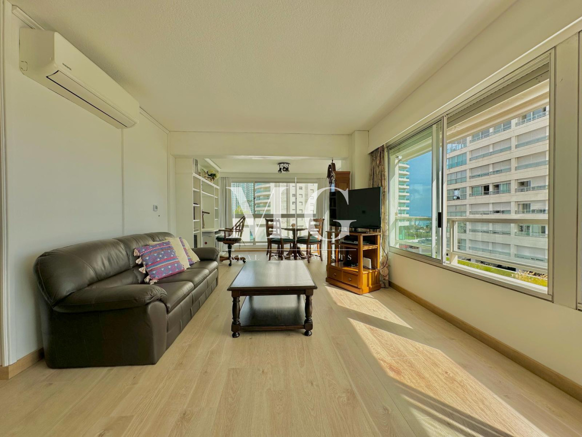 Apartamento ID.281 - Complejo Lincoln Center Apartamento 3 dormitorios + dep. servicio; Reciclado! Excelente estado!