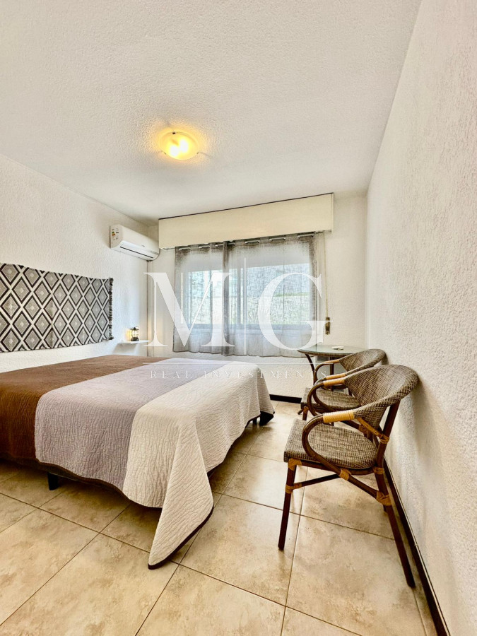 Apartamento ID.389 - VENTA APARTAMENTO ZONA AIDY GRILL, PARRILLERO, GARAGE