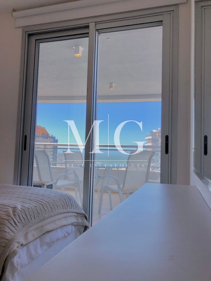 Apartamento ID.146 - Chiverta Apartamento 2 dormitorios + dep.servicio con vista al mar