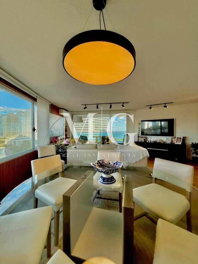 Apartamento ID.1507 - Apartamento 3 dormitorios con vista al mar en ubicación privilegiada