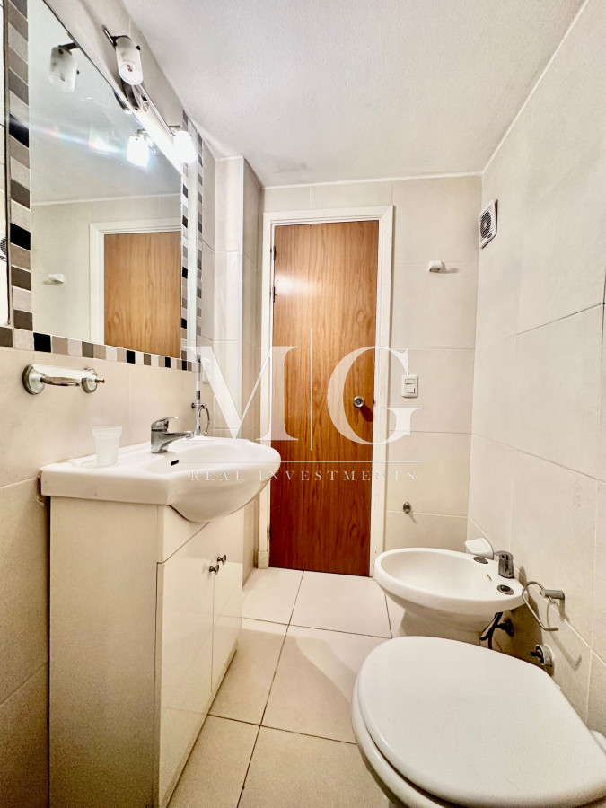 Apartamento ID.762 - Vista al Mar playa Brava, apartamento 3 dormitorios con cochera, Edificio con todos los servicios