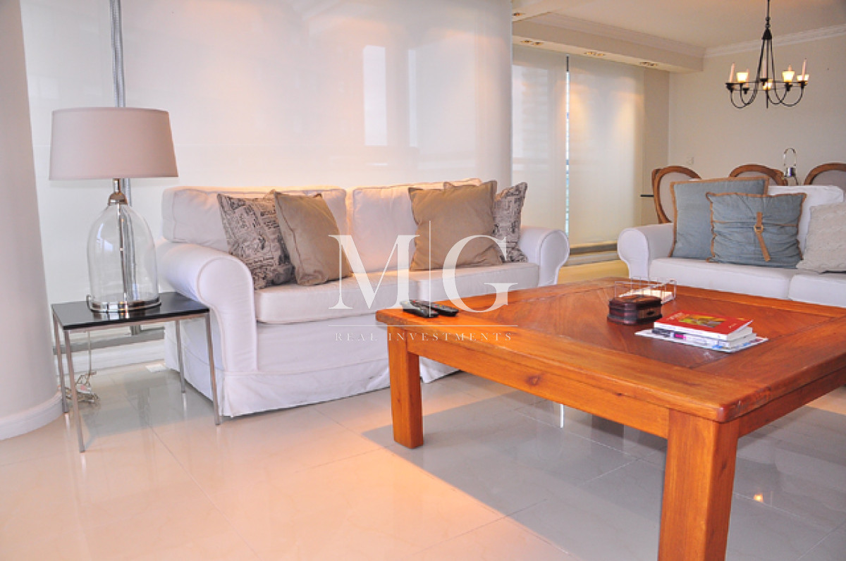 Apartamento ID.1176 - Torre Imperiale espectacular apartamento 4 dormitorios con vista al mar! Cochera doble!