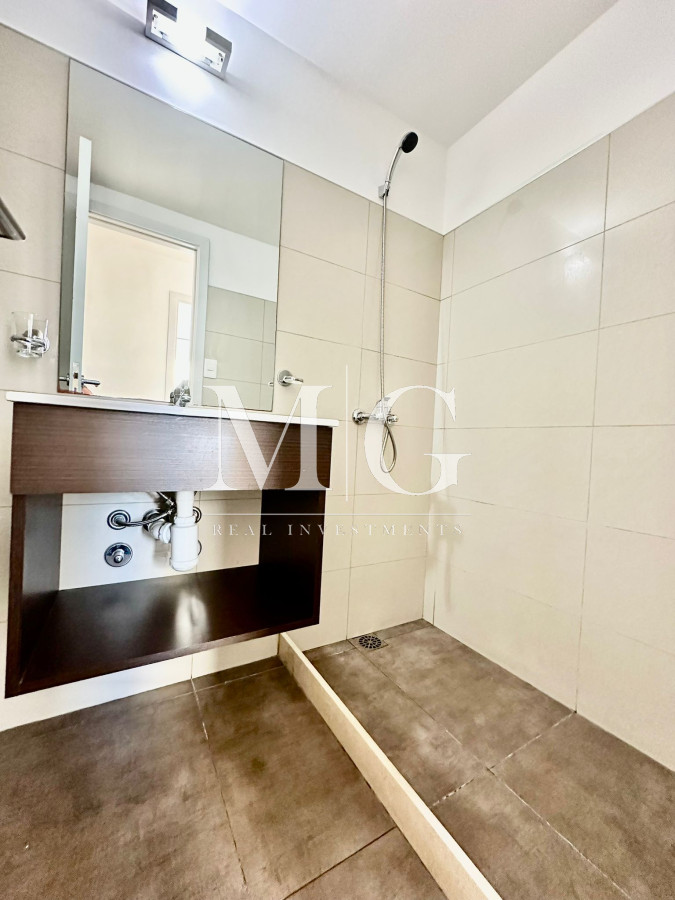 Apartamento ID.1360 - Alquiler Anual Torre Cardinal 3 dormitorios, cochera; Gc incluidos!