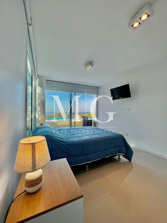 Apartamento ID.364 - La mejor vista de Punta Ballena, 2 domitorios, cochera subsuelo