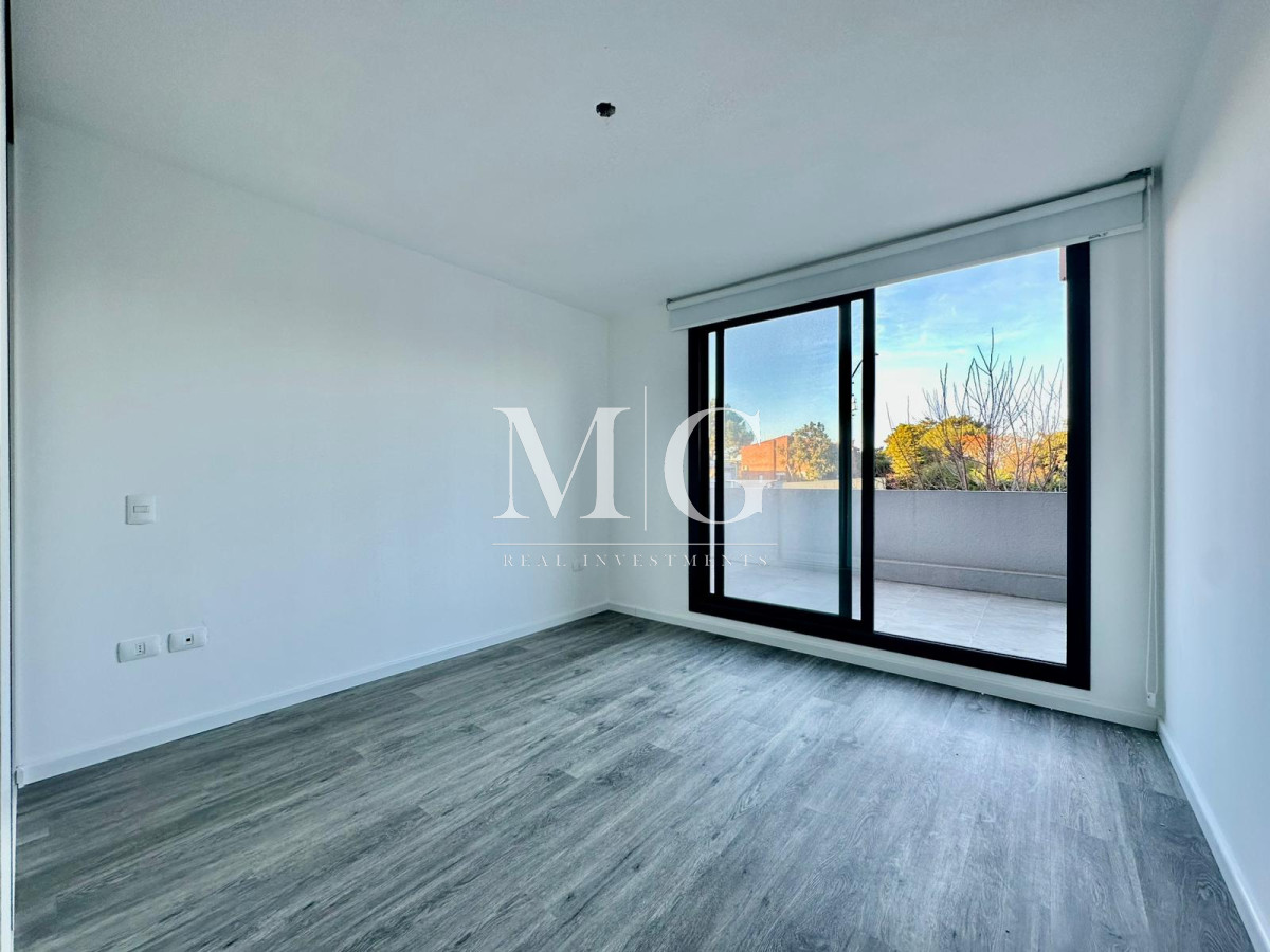 Apartamento ID.1307 - Edificio ITALIA apartamento 2 dormitorios con cochera 