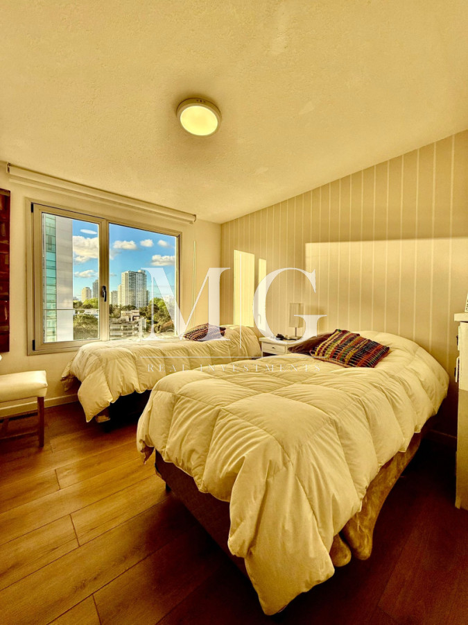 Apartamento ID.1507 - Apartamento 3 dormitorios con vista al mar en ubicación privilegiada