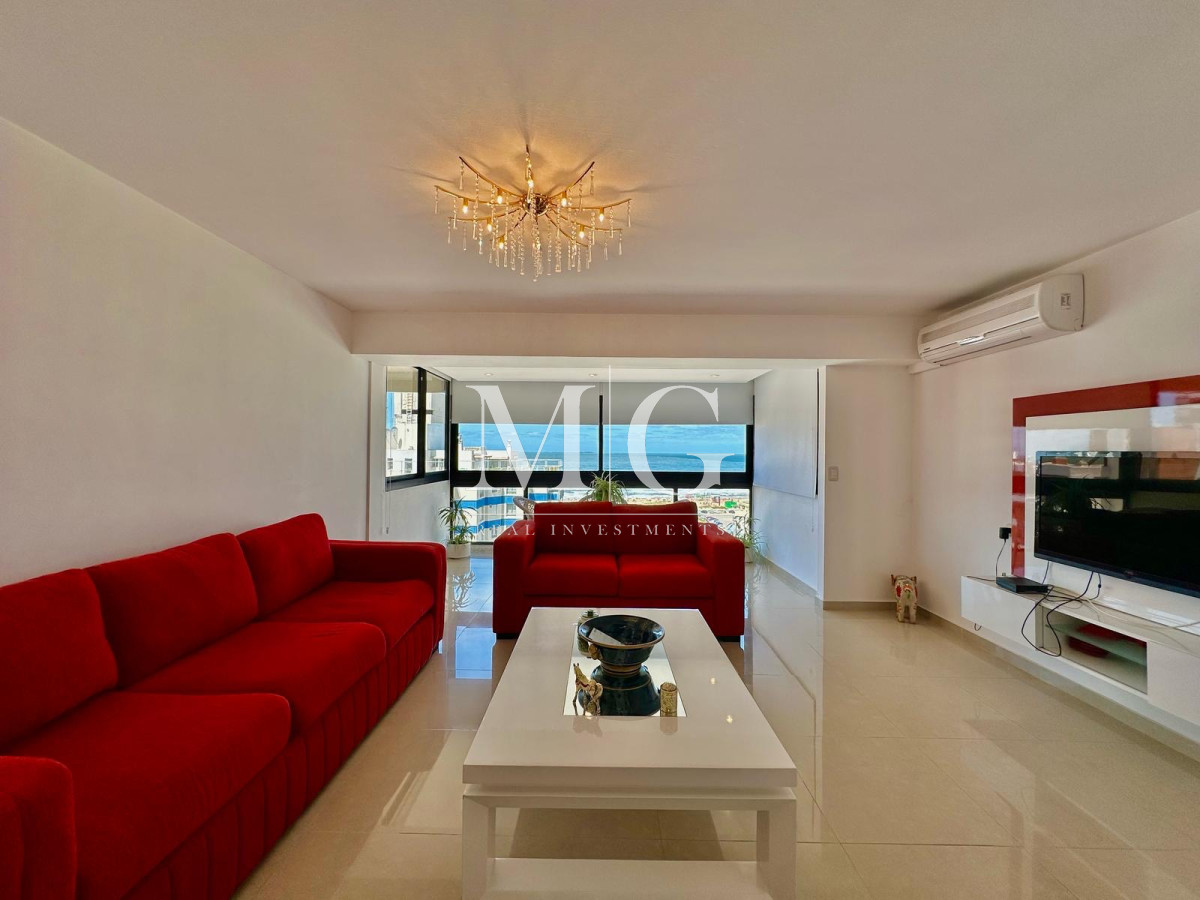 Apartamento ID.1153 - PENINSULTA PISO ALTO CON VISTA AL MAR, 3 DORMITORIOS + DEPENDENCIA, COCHERA SUBSUELO CON BAULERA 
