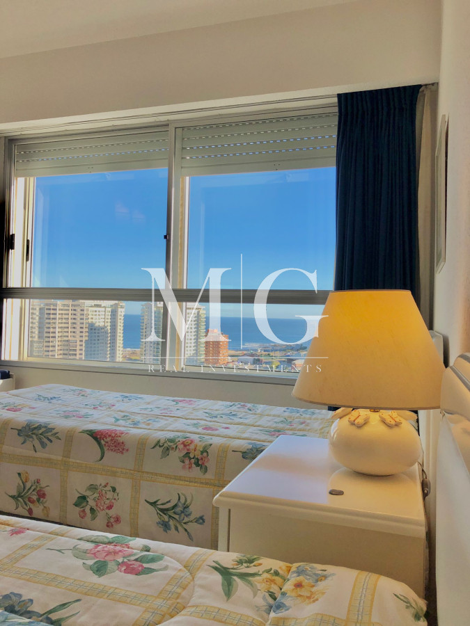 Apartamento ID.172 - Apartamento en Mansa 3 dormitorios con vista directa al mar 