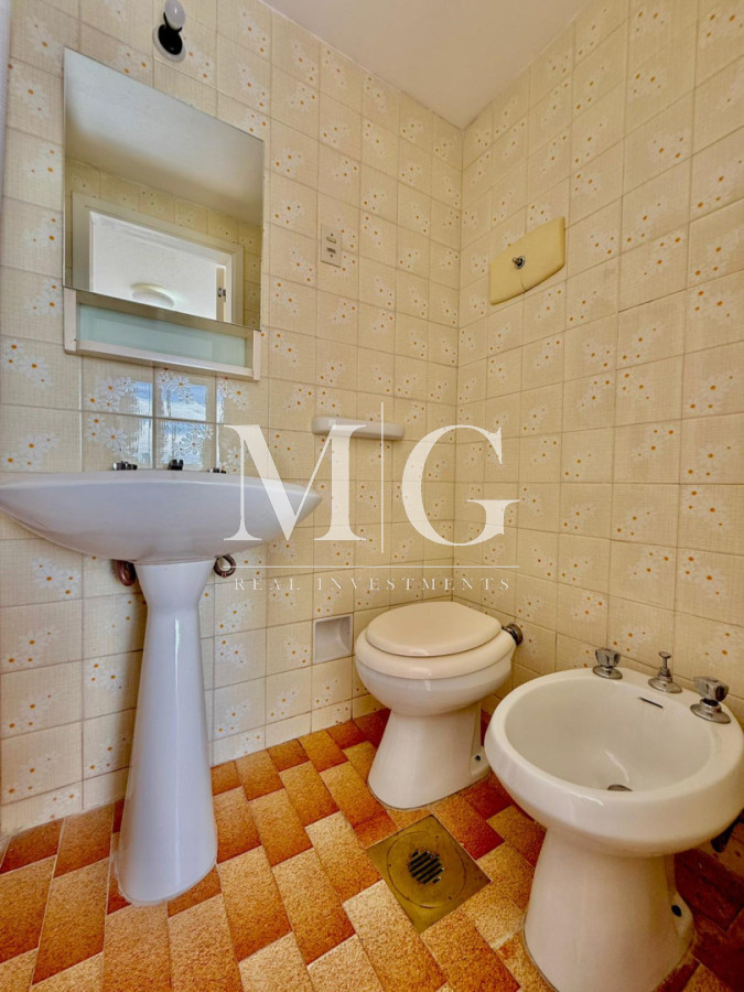 Apartamento ID.1411 - PENINSULA ALQUILER ANUAL 3 Dormitorios + dependencia con vista al Mar; garaje; Gc incluidos!