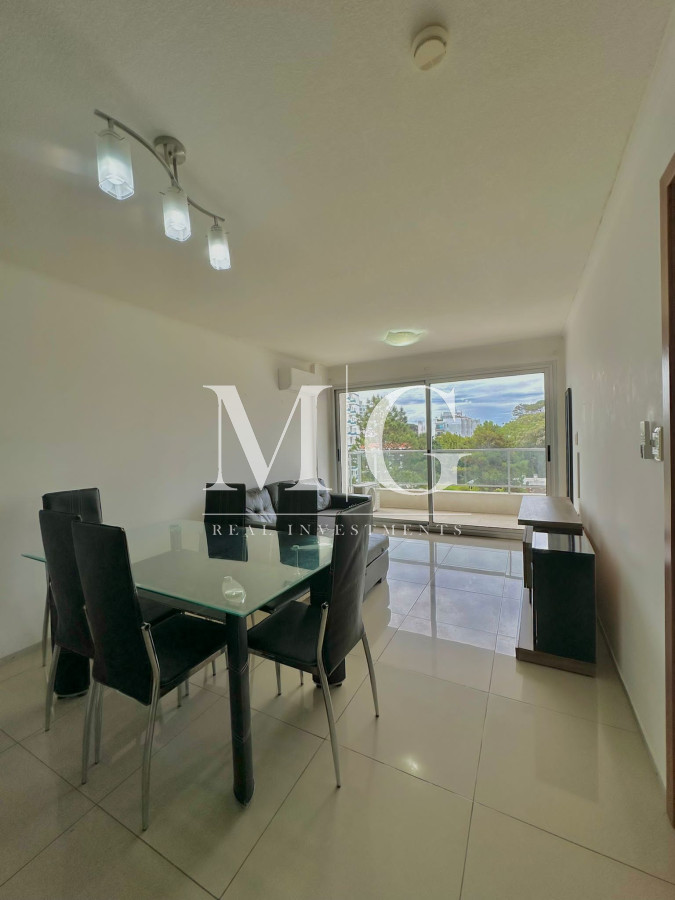 Apartamento ID.854 - ZONA AIDY GRILL A PASOS DE PLAZA MEXICO APTO CON COCHERA, BAJAS EXPENSAS!