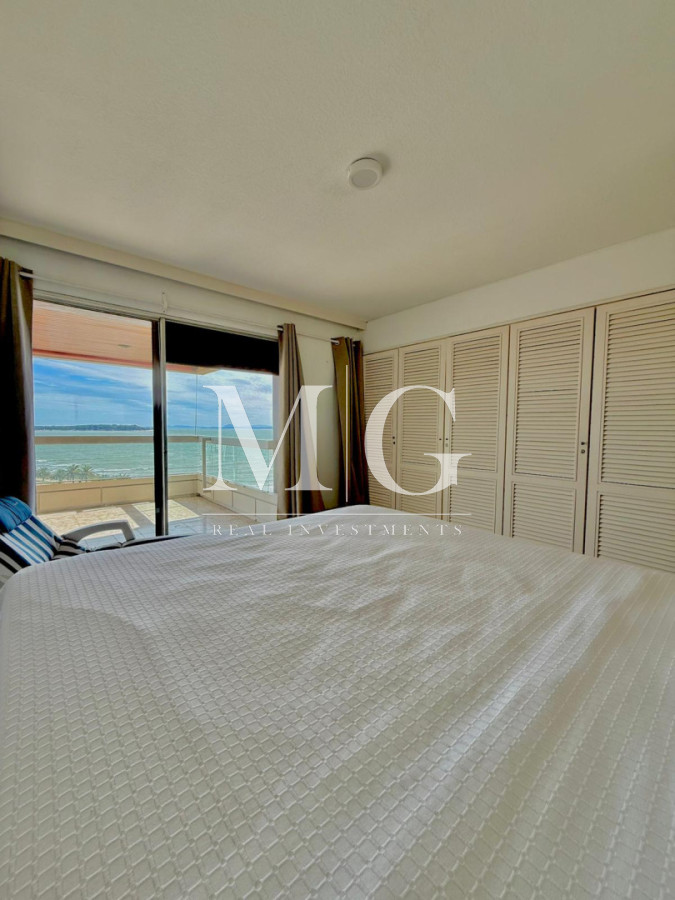 Apartamento ID.1411 - PENINSULA ALQUILER ANUAL 3 Dormitorios + dependencia con vista al Mar; garaje; Gc incluidos!