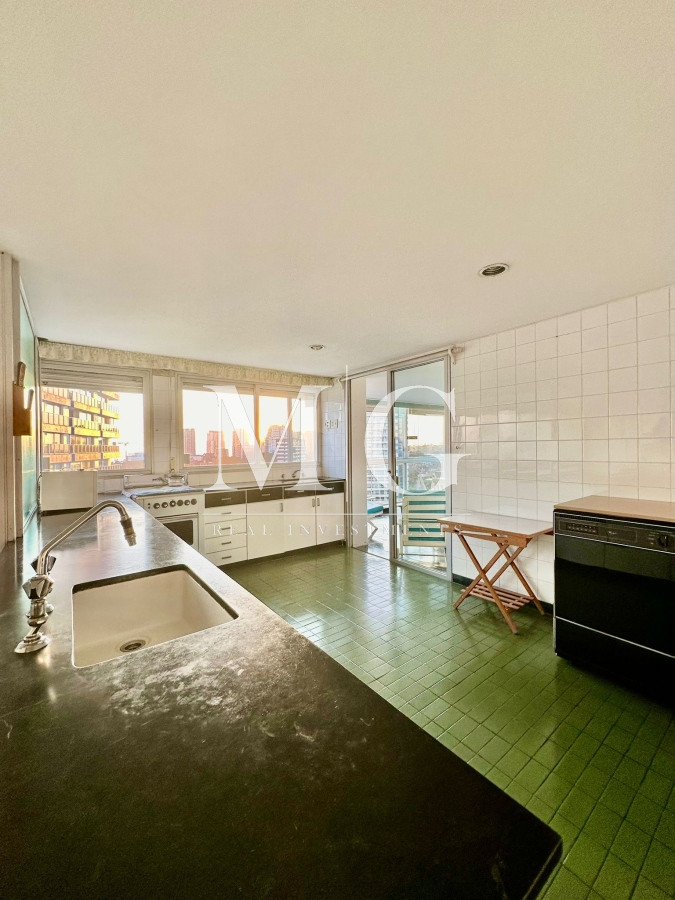 Apartamento ID.1013 - Brava piso alto con vista directa al mar, 3 dormitorios + dependencia, cochera 