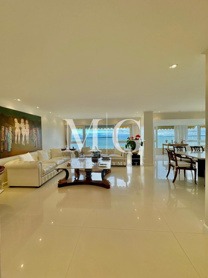 Apartamento ID.968 - ESPECTACULAR VISTA A PLAYA MANSA, 3 DORMITORIOS