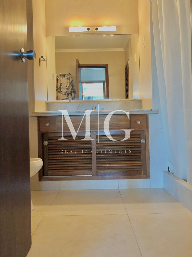 Apartamento ID.172 - Apartamento en Mansa 3 dormitorios con vista directa al mar 