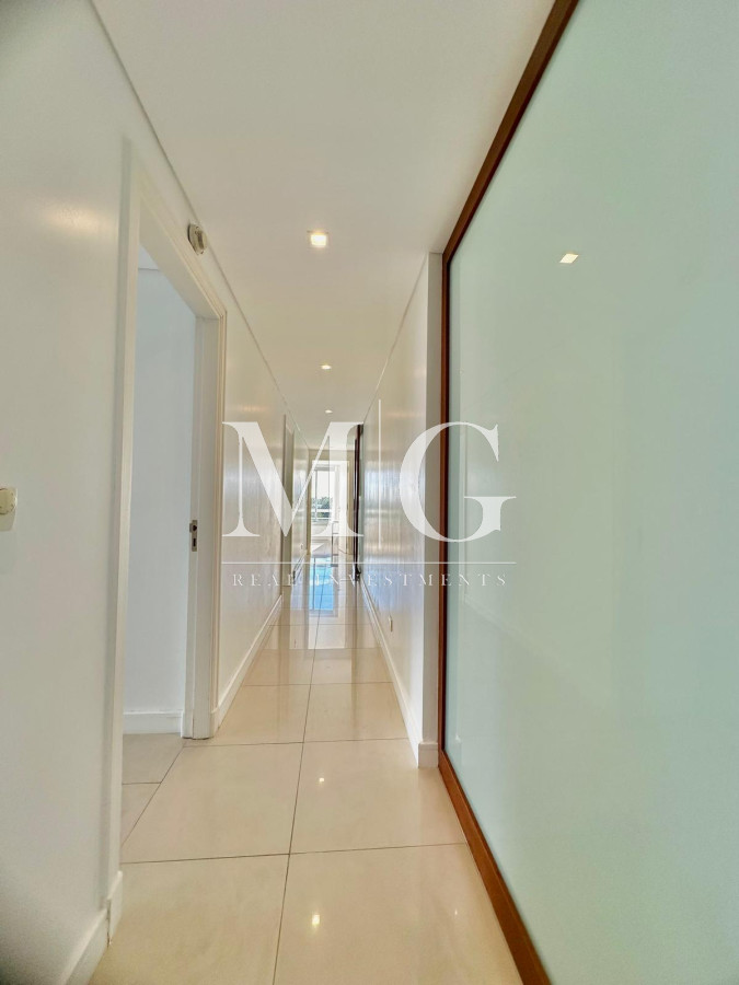 Apartamento ID.996 - PENTHOUSE DUPLEX VILLA BRAVA 3 DORMITORIOS, PISCINA CLIMATIZADA, PARRILLERO Y 2 COCHERAS