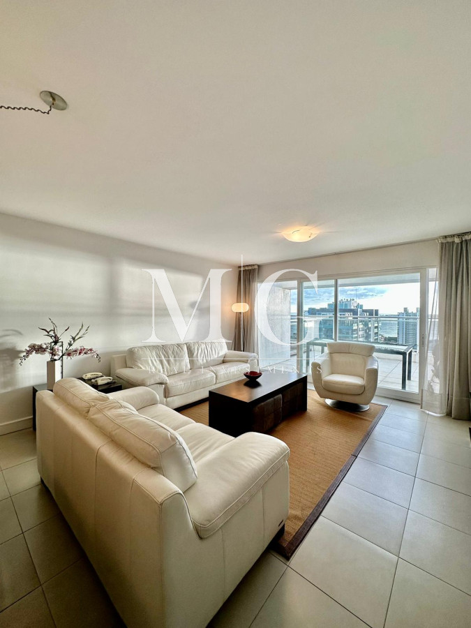 Apartamento ID.253 - Venta Penthouse zona Chiverta con vista directa al mar