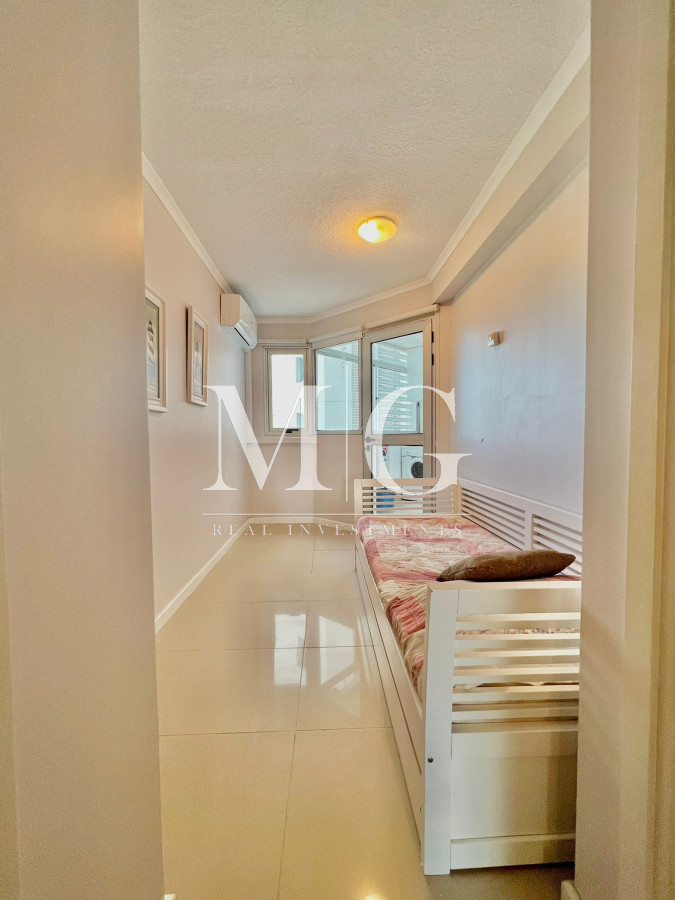 Apartamento ID.403 - Venta Apartamento 3 dormitorios + dep.servicio zona Aidy Grill, Brava 