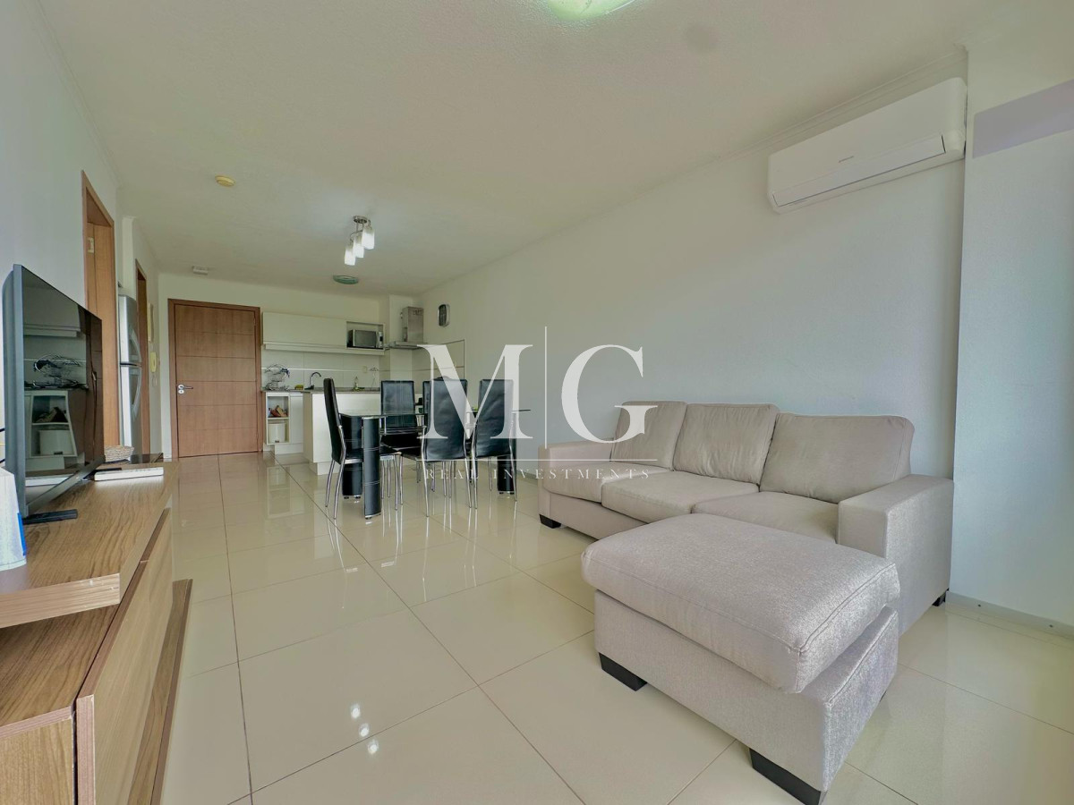Apartamento ID.854 - ZONA AIDY GRILL A PASOS DE PLAZA MEXICO APTO CON COCHERA, BAJAS EXPENSAS!