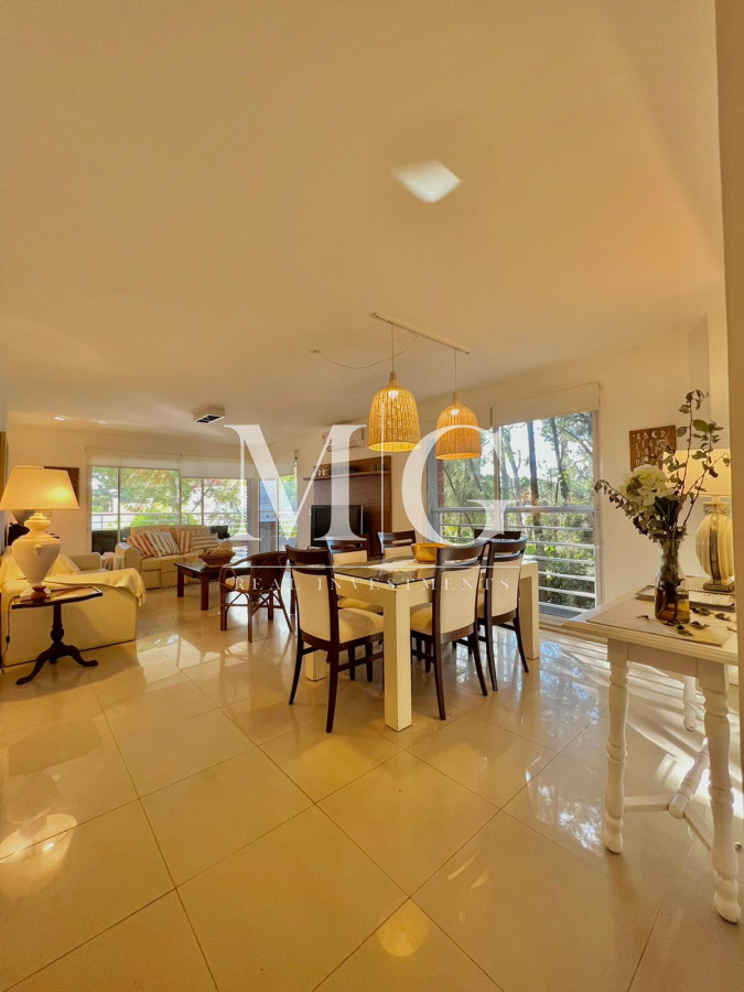 Apartamento ID.228 - Venta Apartamento 2 dormitorios zona plaza Mexico
