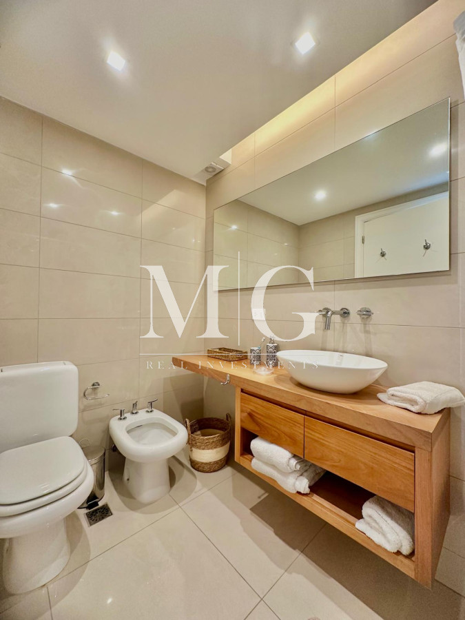 Apartamento ID.996 - PENTHOUSE DUPLEX VILLA BRAVA 3 DORMITORIOS, PISCINA CLIMATIZADA, PARRILLERO Y 2 COCHERAS