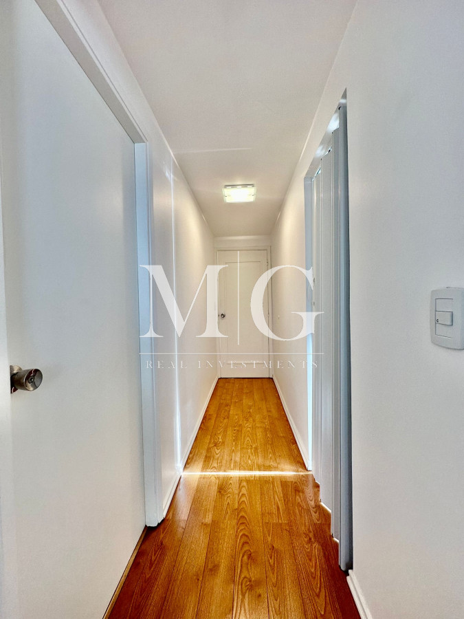 Apartamento ID.769 - 2 dormitorios zona Puerto Punta del Este con vista directa, Excelente estado!