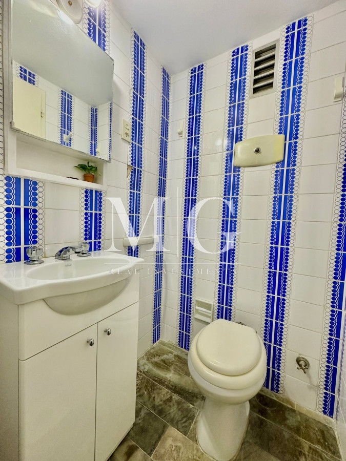 Apartamento ID.984 - BRAVA PISO ALTO 3 DORMITORIOS + DEP. COCHERA SUBSUELO, SERVICIOS