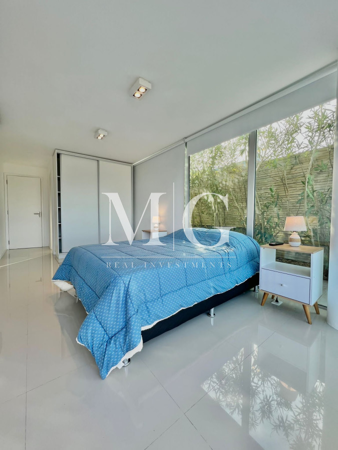 Apartamento ID.364 - La mejor vista de Punta Ballena, 2 domitorios, cochera subsuelo