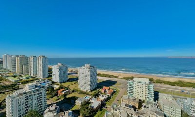 Pent-house 4 dormitorios Wind Tower