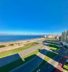 BRAVA PISO ALTO 2 Y 1/2 DORMITORIOS CON VISTA AL MAR