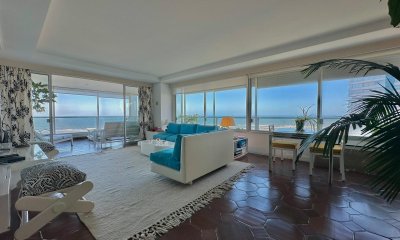 ZONA CHIVERTA PLAYA BRAVA APARTAMENTO 4 DORMITORIOS CON VISTA AL MAR