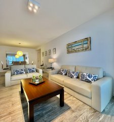 Venta Apartamento 2 dormitorios, Roosevelt totalmente reciclado