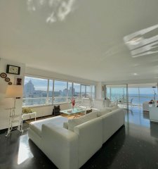 Venta Apartamento 3 dorm. + dependencia con vista al mar