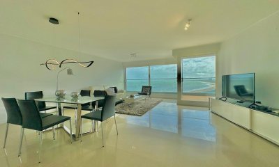 Apartamento 3 dormitorios + dep.servicio vista a la isla