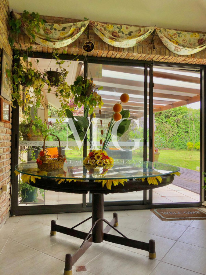 Casa ID.116 - Mansa, paradas, 7 dormitorios, piscina, barbacoa