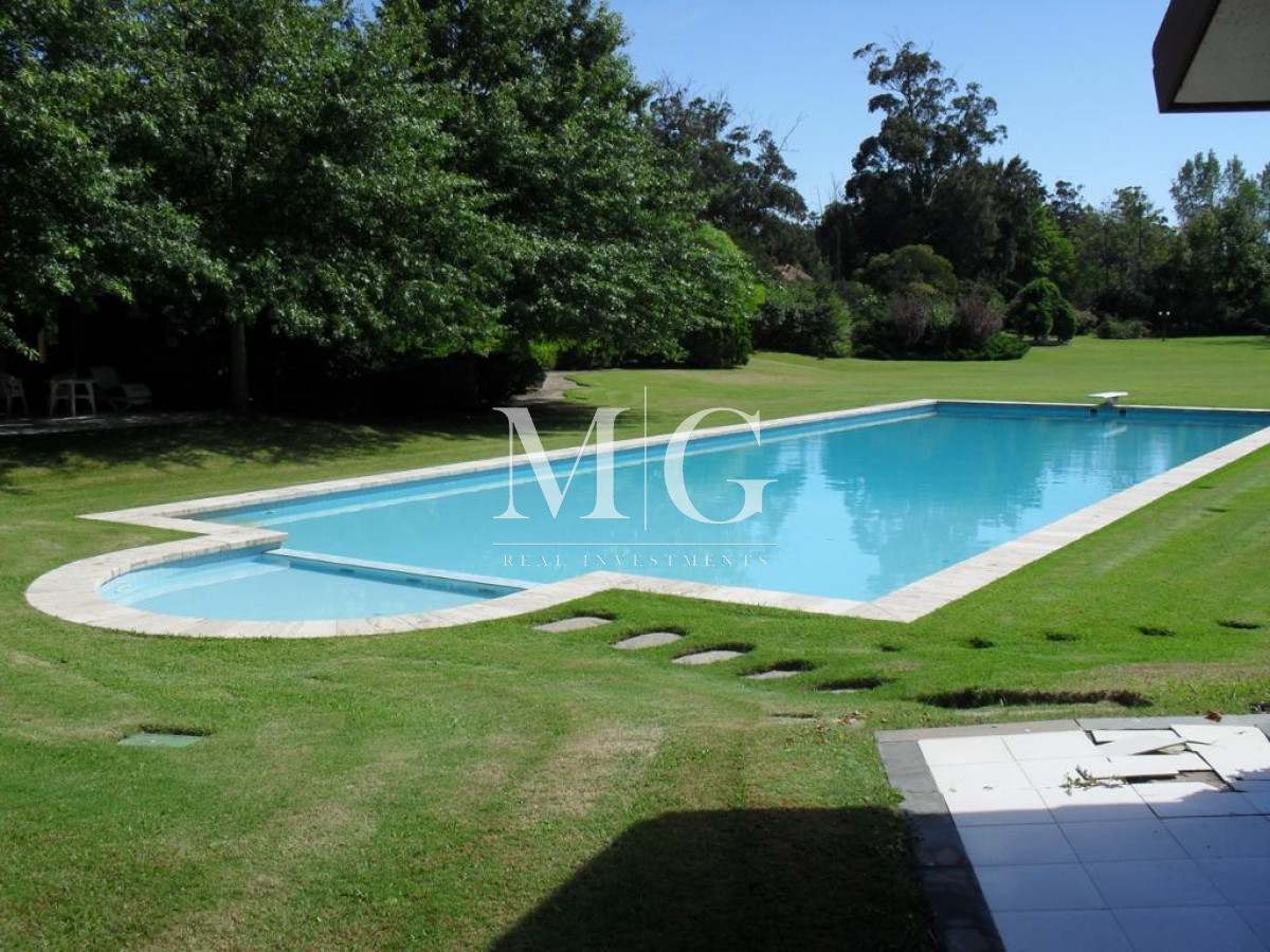 Casa ID.272 - Alquiler Temporario Espectacular Casa Mansion zona Beverly Hills