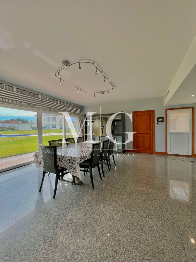 Casa ID.451 - Venta Casa Mansion primera linea frente al mar
