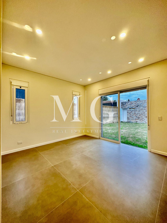 Casa ID.757 - SAN RAFAEL A ESTRENAR!!! 4 DORMITORIOS 