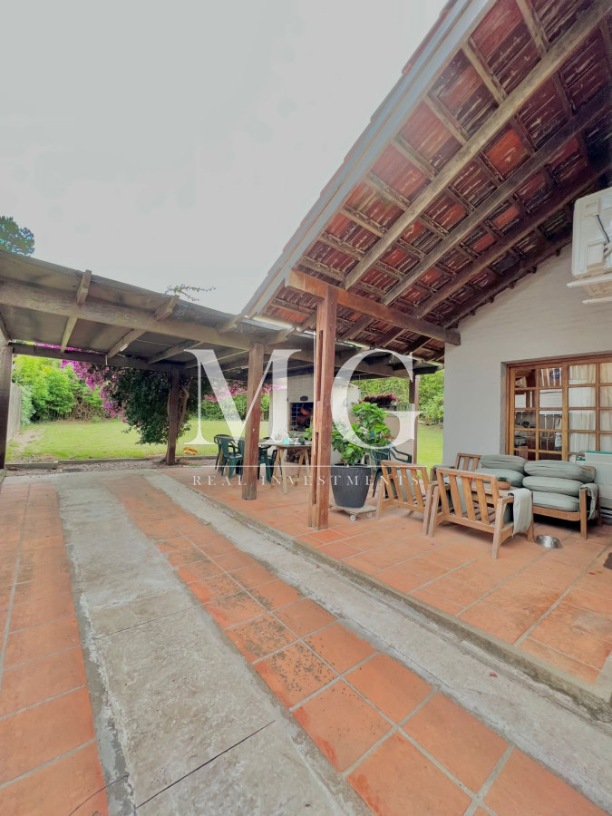 Casa ID.528 - Venta Casa 3 dormitorios zona Pinares