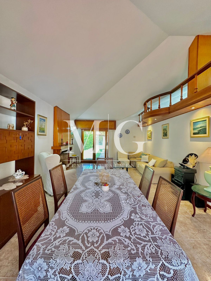 Casa ID.566 - VENTA CASA 3 DORMITORIOS ZONA PLAZA MEXICO, PDA.5 BARBACOA, GARAGE 