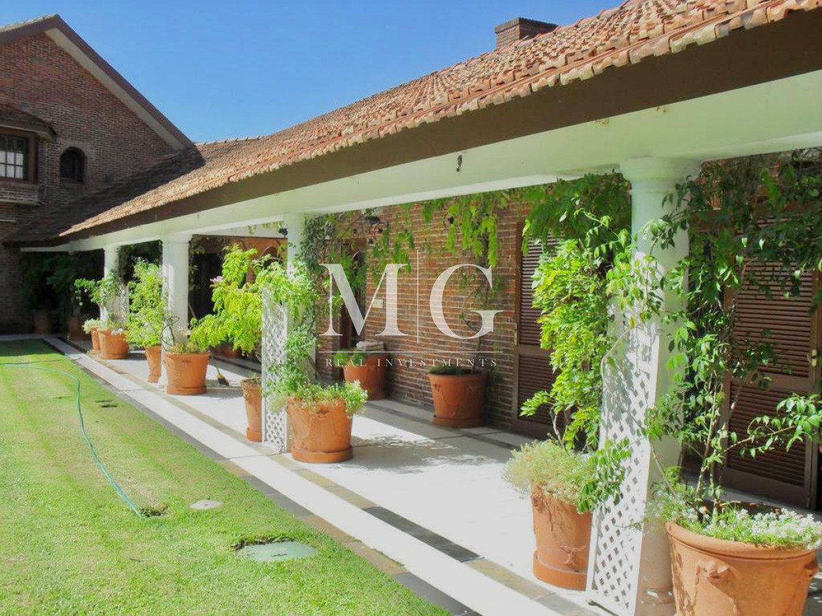 Casa ID.272 - Alquiler Temporario Espectacular Casa Mansion zona Beverly Hills