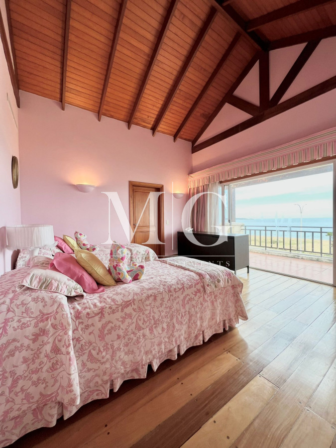 Casa ID.451 - Venta Casa Mansion primera linea frente al mar