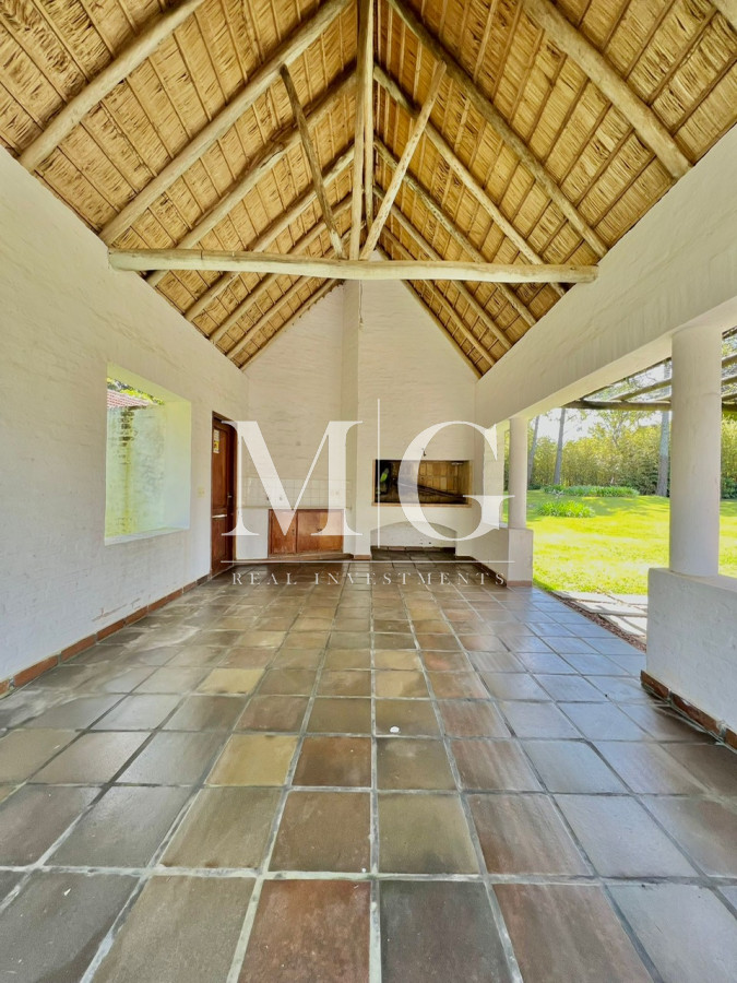Casa ID.496 - Venta Casa 3 dormitorios + casa de caseros Rincon del Indio