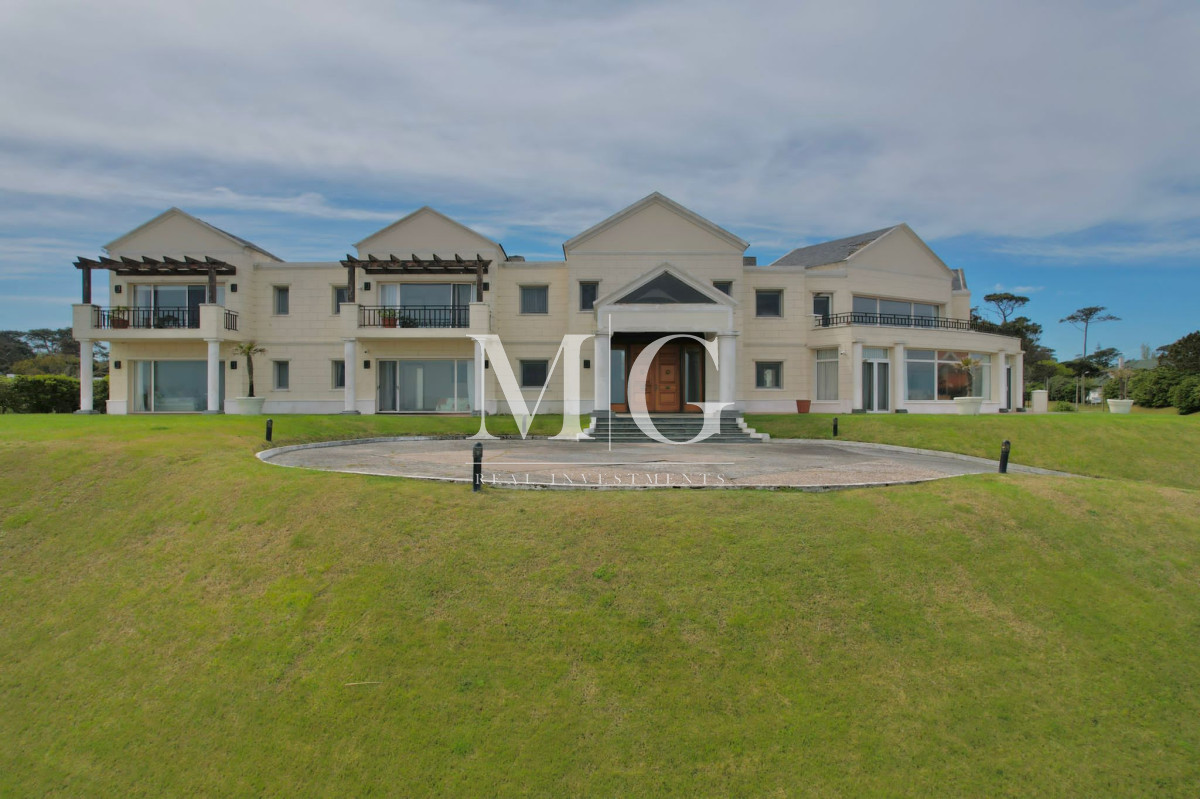 Casa ID.451 - Venta Casa Mansion primera linea frente al mar