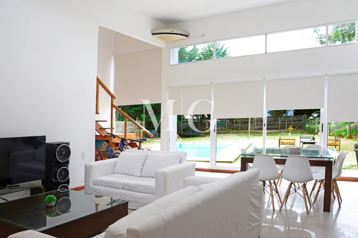 Casa ID.1067 - MARLY CASA 3 DORMITORIOS, PISCINA CLIMATIZADA