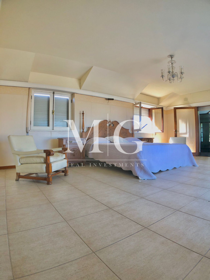 Casa ID.107 - Casa Mansión primera linea frente al Mar