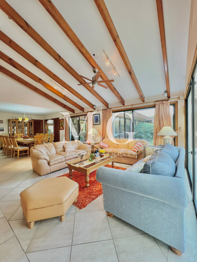 Casa ID.116 - Mansa, paradas, 7 dormitorios, piscina, barbacoa