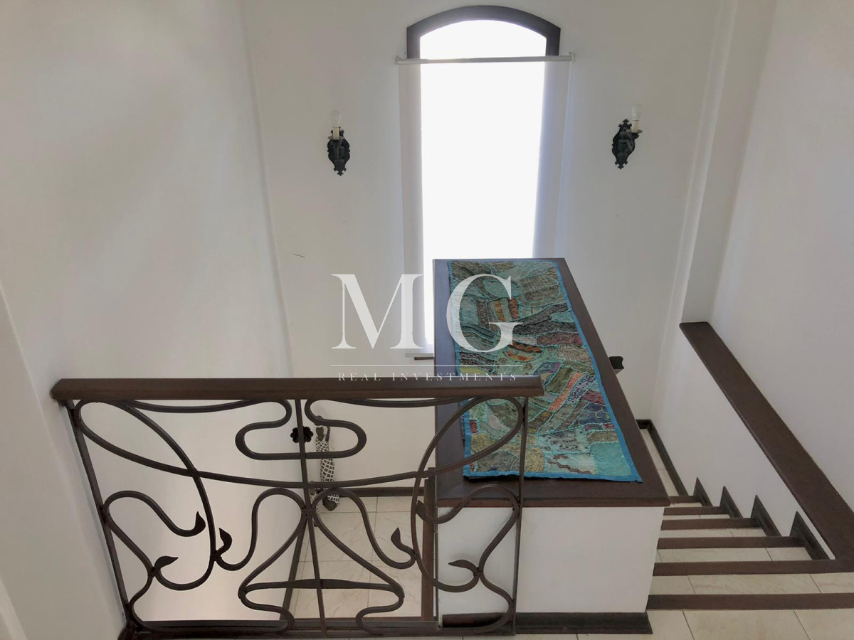 Casa ID.50 - Montoya 3 dormitorios + dep. servicio Vista al Mar